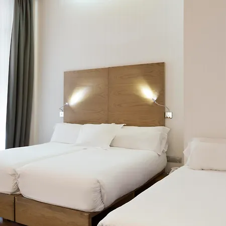 Petit Palace Plaza Málaga Esterno foto