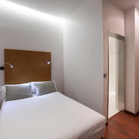 Petit Palace Plaza Málaga Esterno foto